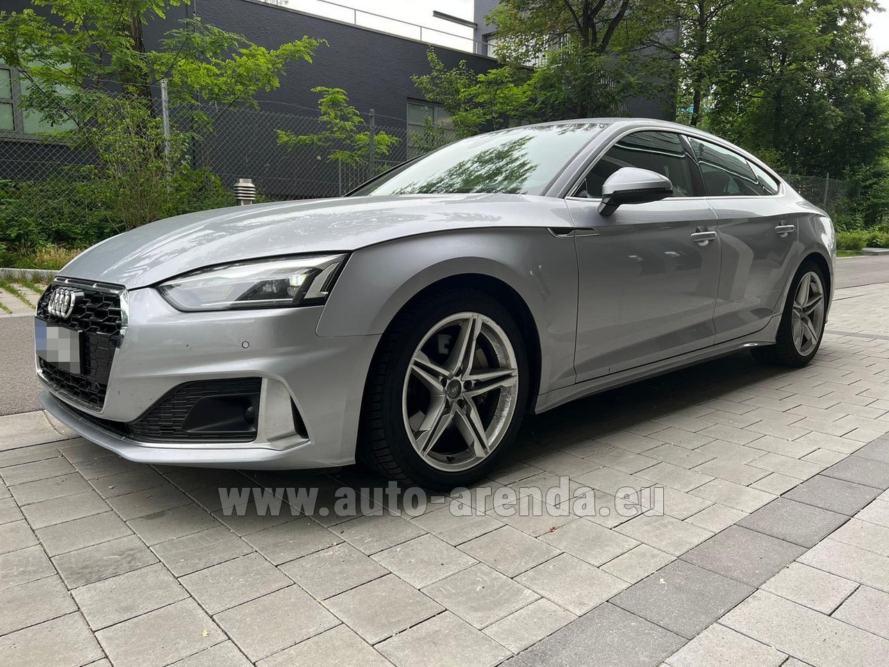 Аренда автомобиля Ауди A5 45TDI QUATTRO в Тулоне