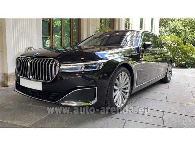 Rental BMW 730 d Lang xDrive M Sportpaket Executive Lounge in the Nice airport