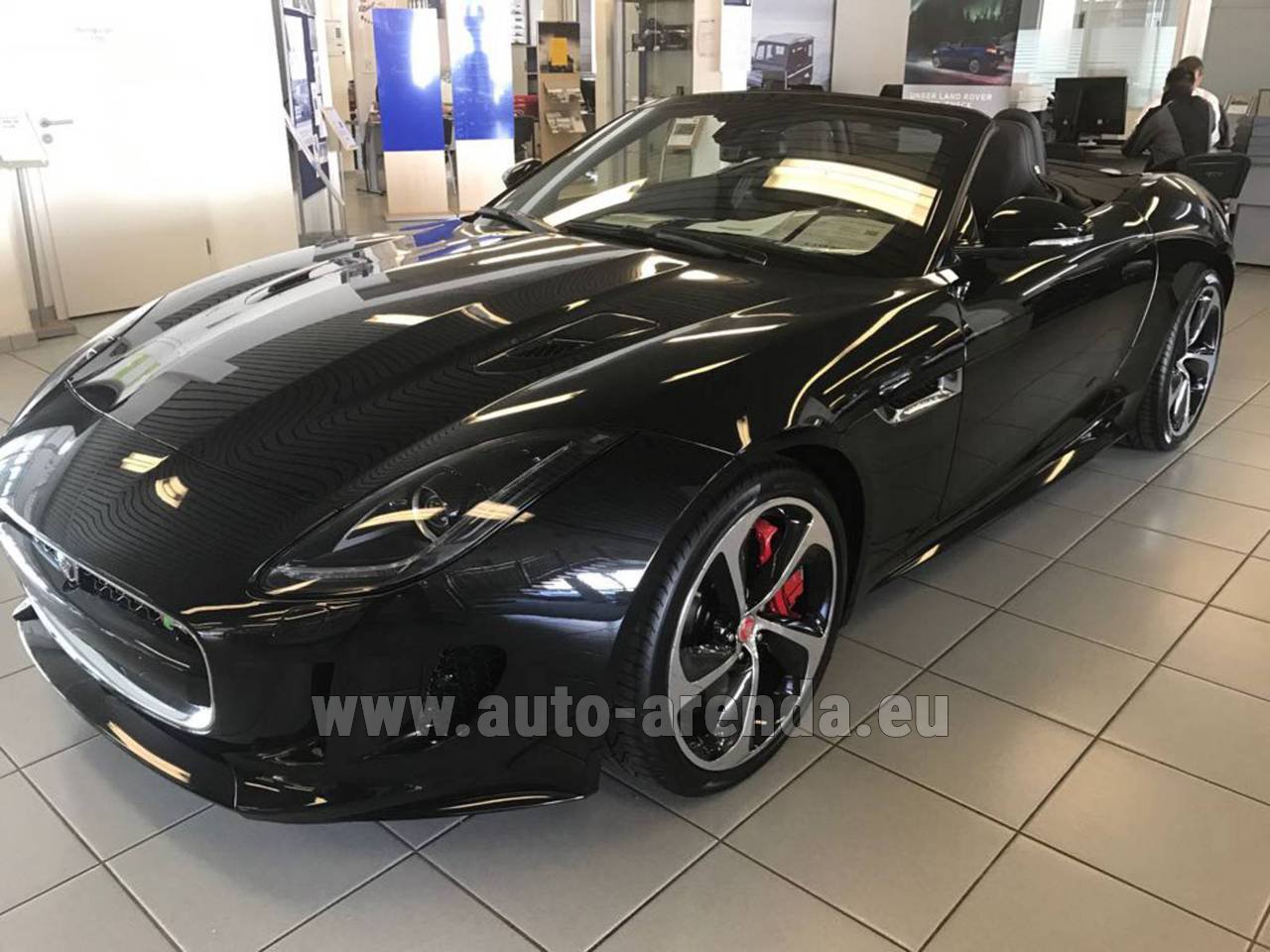 Rent Jaguar FType Cabrio R 5.0 AWD in the Nice airport AutoArenda