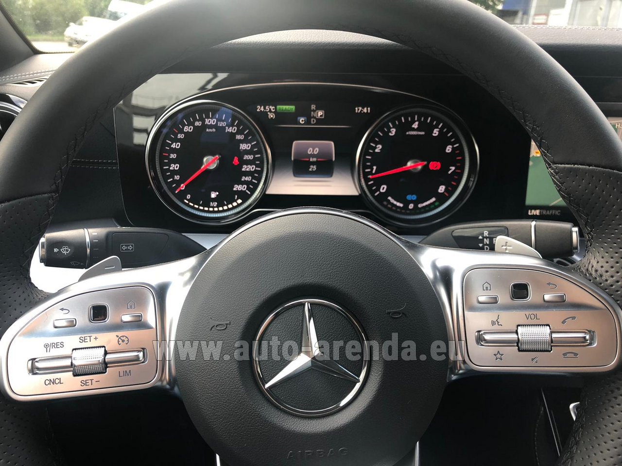 Rent car Mercedes-benz E Class W213 - From 40 €/Day