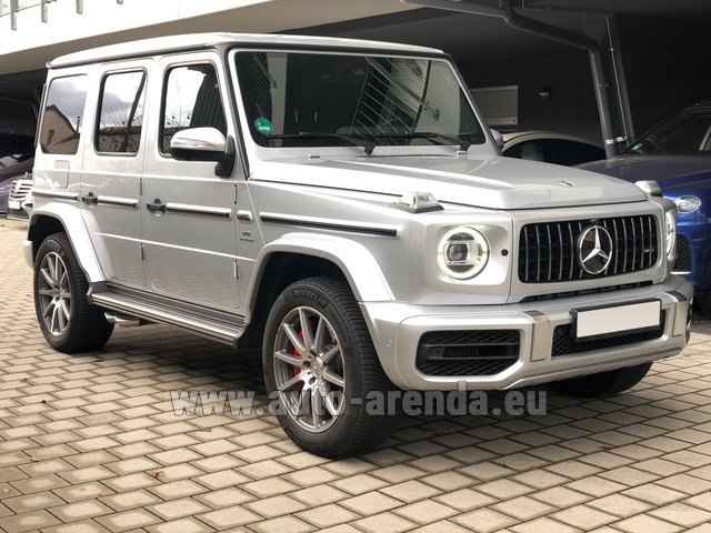 Rental Mercedes-Benz G 63 AMG in the Marseille airport
