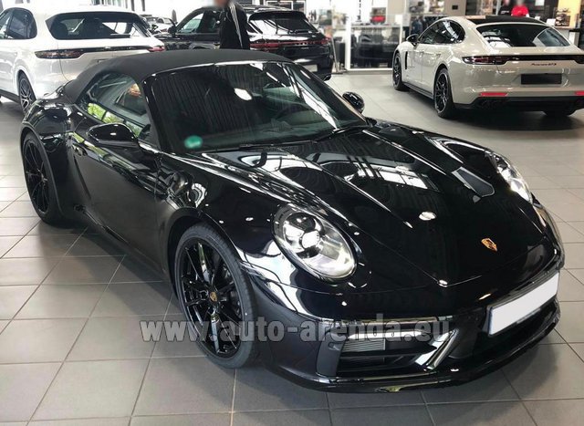 Rental Porsche 911 Carrera 4S Cabriolet (black) in Juan les Pins